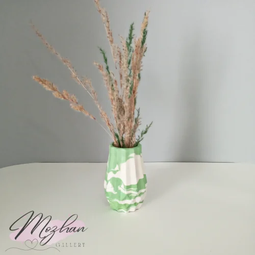 گلدان بتنی چند ضلعی